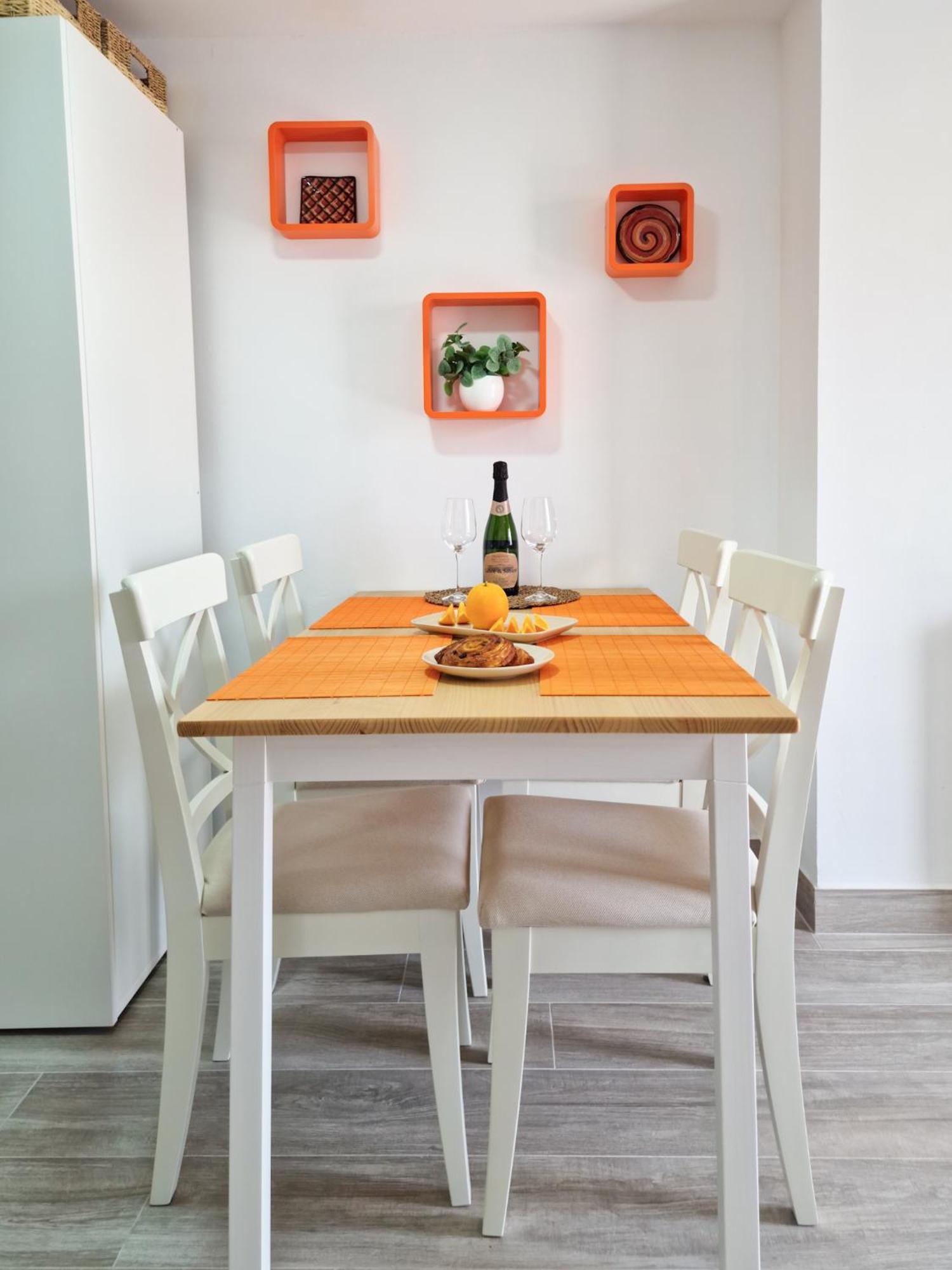 Orange - Parque Santiago II Apartment อาโรนา ภายนอก รูปภาพ